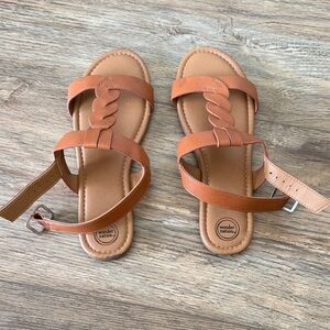 GIRLS braided strap sandals!